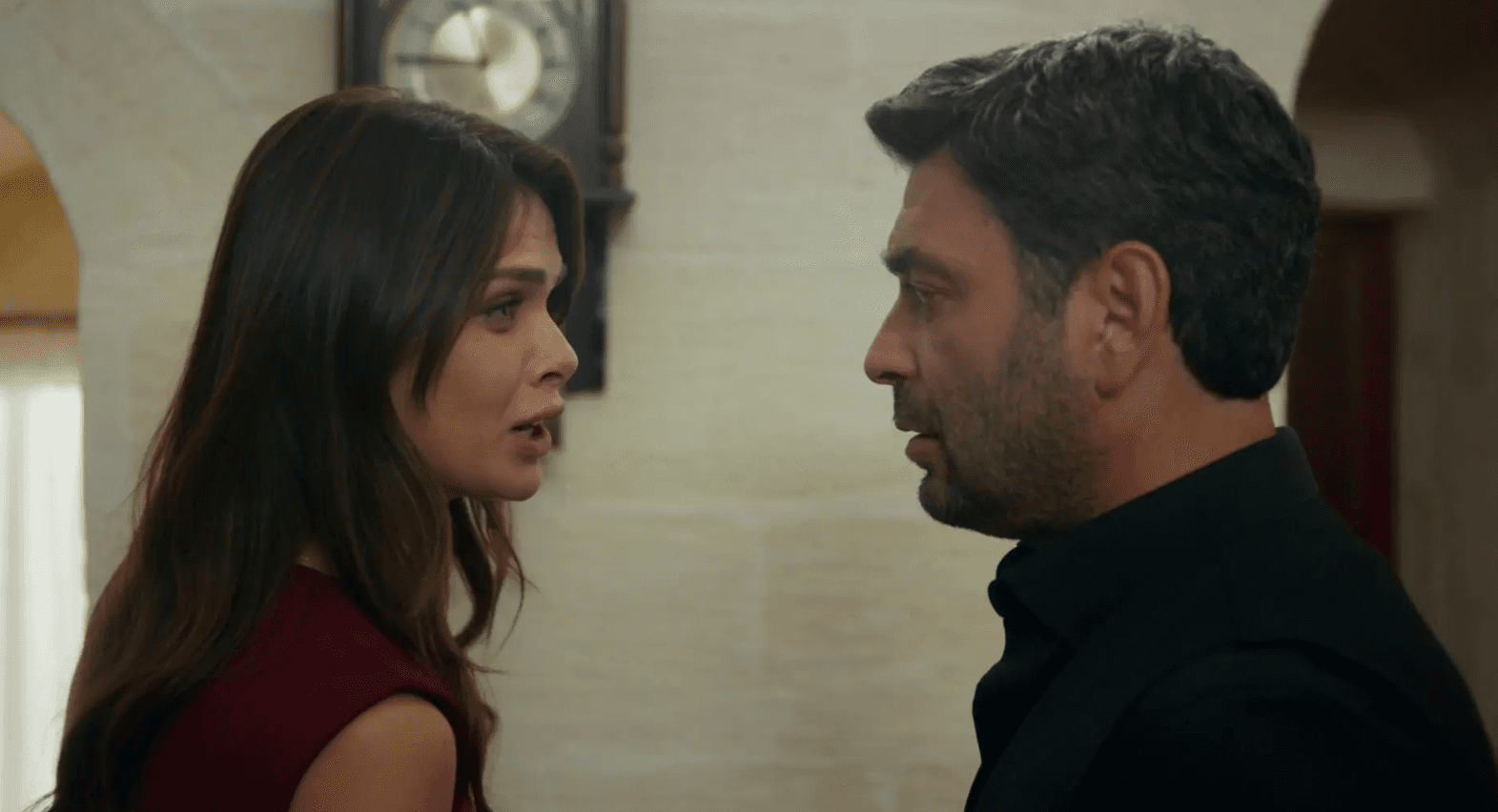 DiziTrack Blog - Top 10 Turkish TV Series (October 20–26, 2025) – Uzak Şehir Leads Ratings