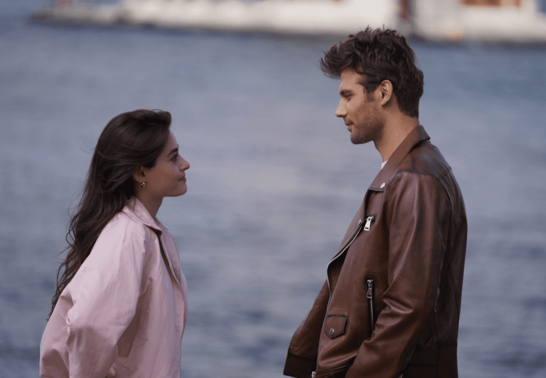 DiziTrack Blog - Aynadaki Yabancı Premieres on ATV: A Gripping Story of Identity, Love, and Fate