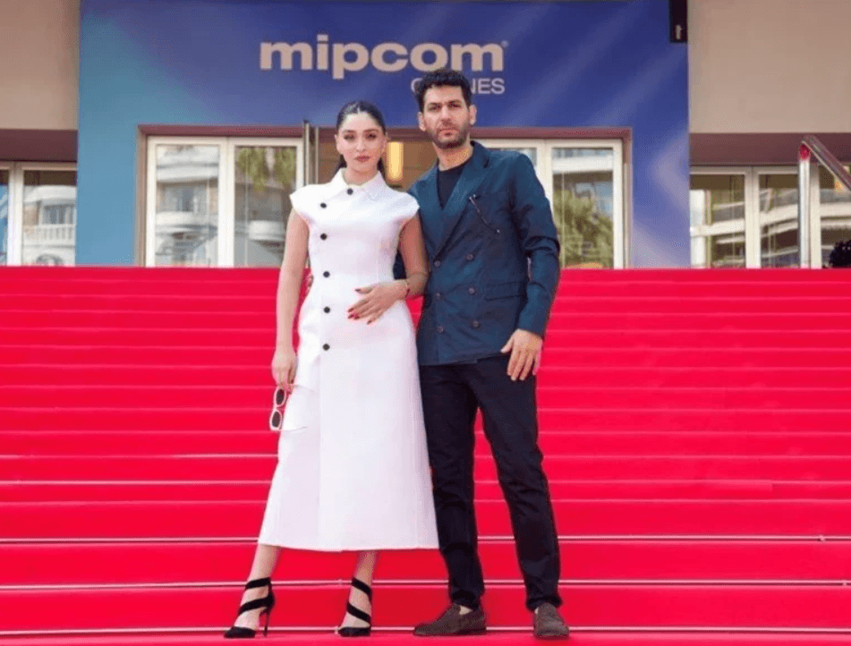 DiziTrack Blog - Güller ve Günahlar: Cemre Baysel and Murat Yıldırım Captivate Audiences at MIPCOM