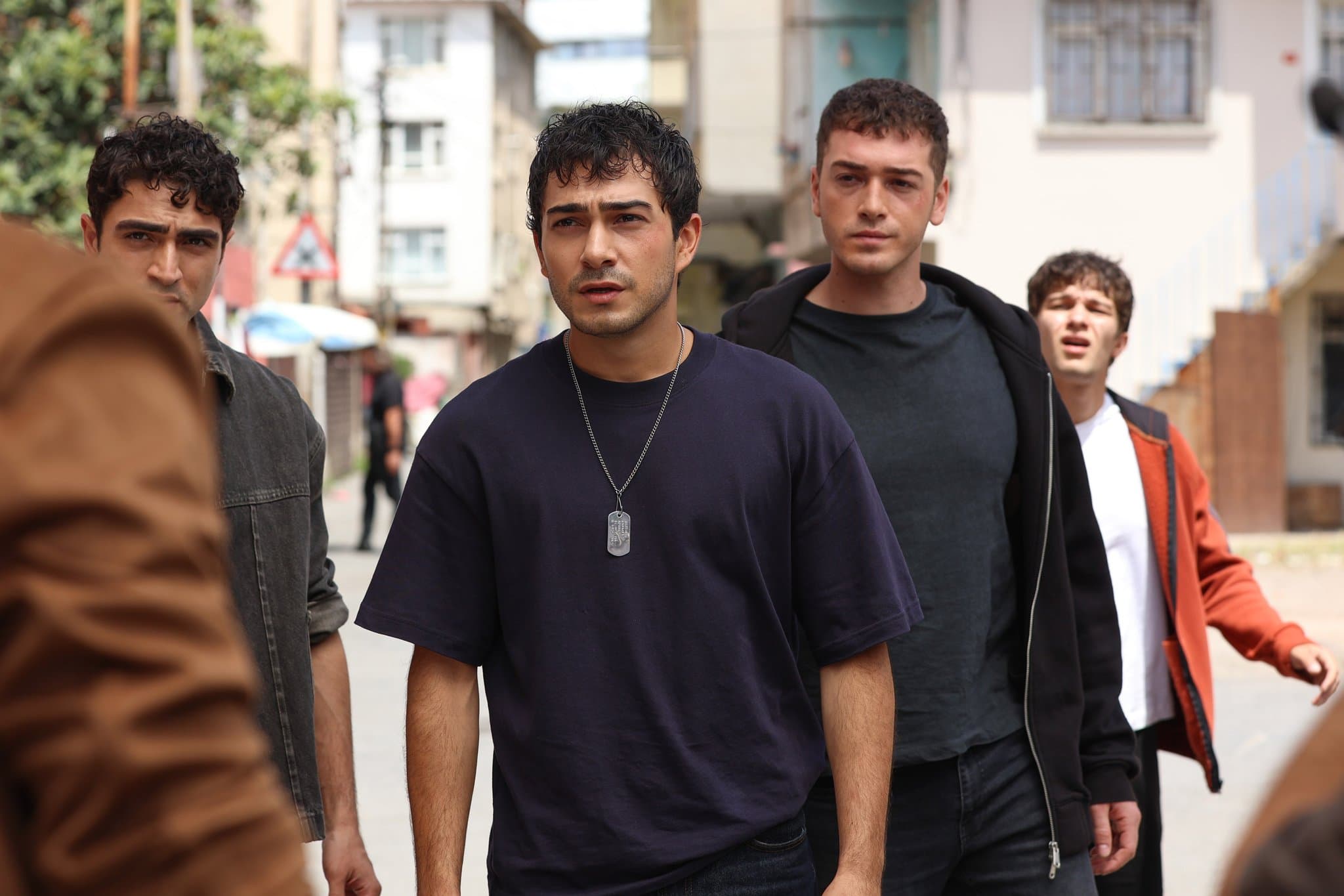 DiziTrack Blog - Alti Ustu Istanbul Episode 3 Preview And Stills 