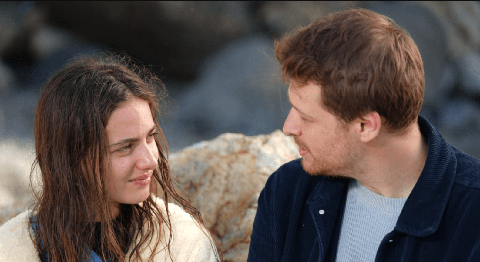 DiziTrack Blog - Turkish TV Ratings Report – October 17, 2025: Kızılcık Şerbeti Retains Top Spot While Taşacak Bu Deniz Impresses