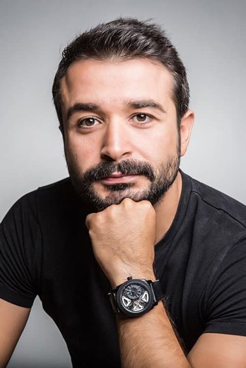 Photo of Eser Eyüboğlu