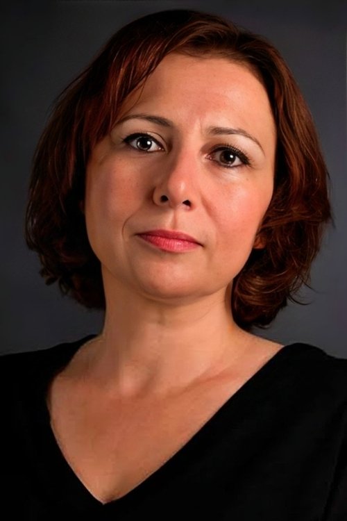 Photo of Işil Dayioğlu