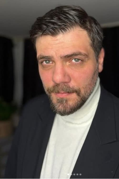 Photo of Süha Oya