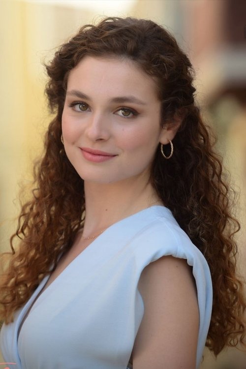 Photo of Serra Arıtürk